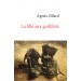 La fille aux godillots